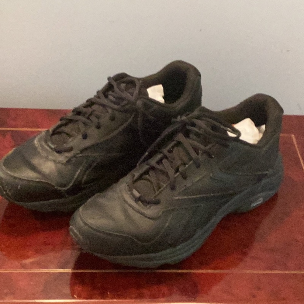 REEBOK Black Men's 10.5 Sneaker Shoes Walk DMX MAX Leather Athletic Shoes